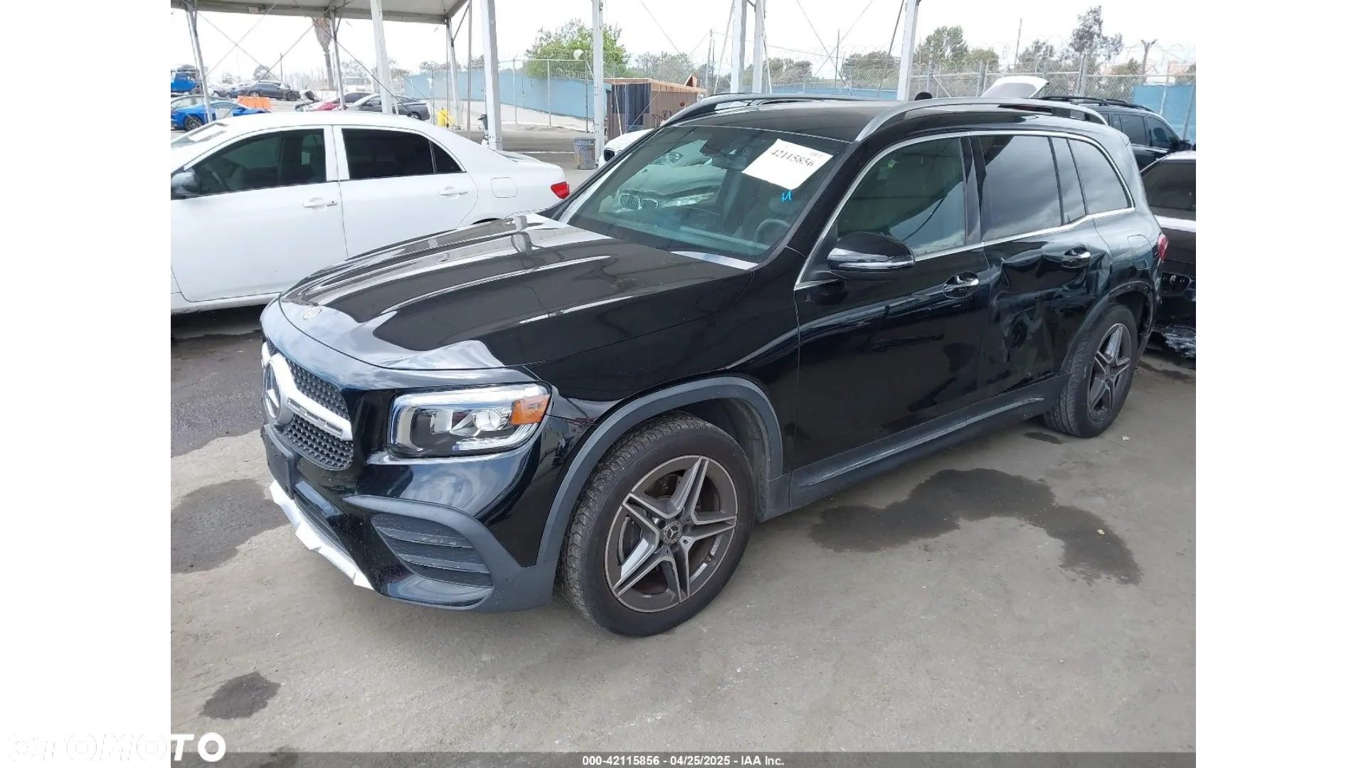 Mercedes-Benz GLB - 3