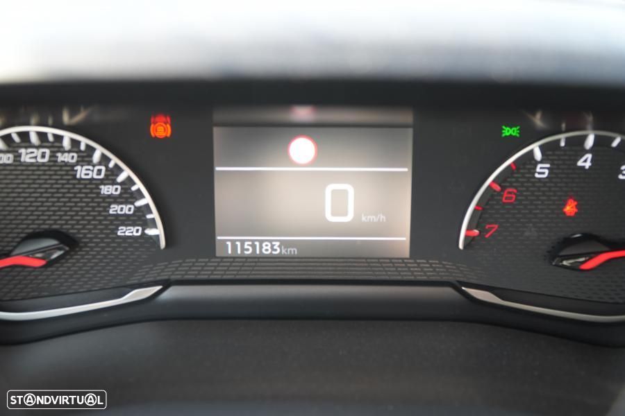 Peugeot 2008 PureTech 100 Business - 10