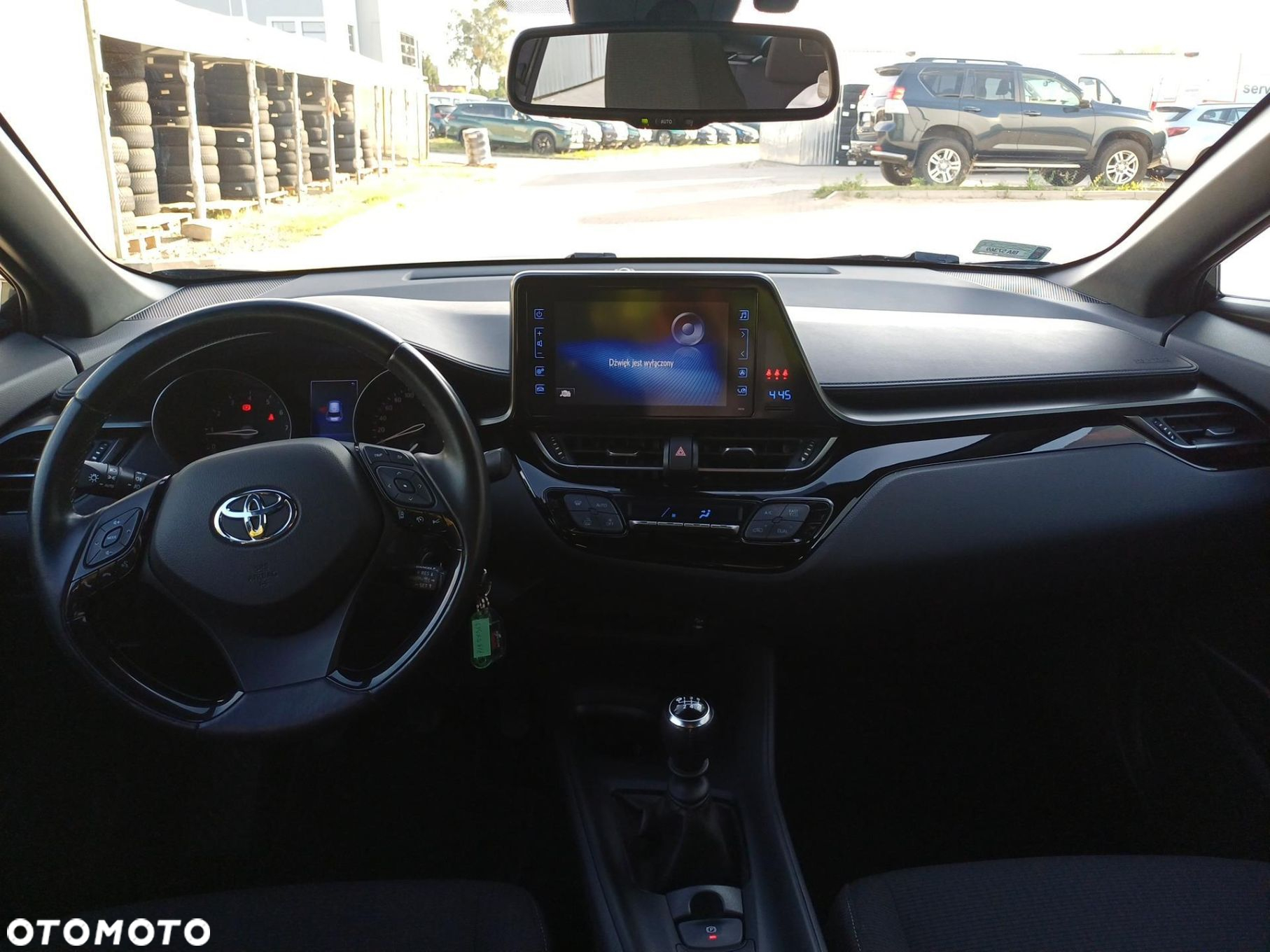 Toyota C-HR 1.2 T GPF Premium - 11
