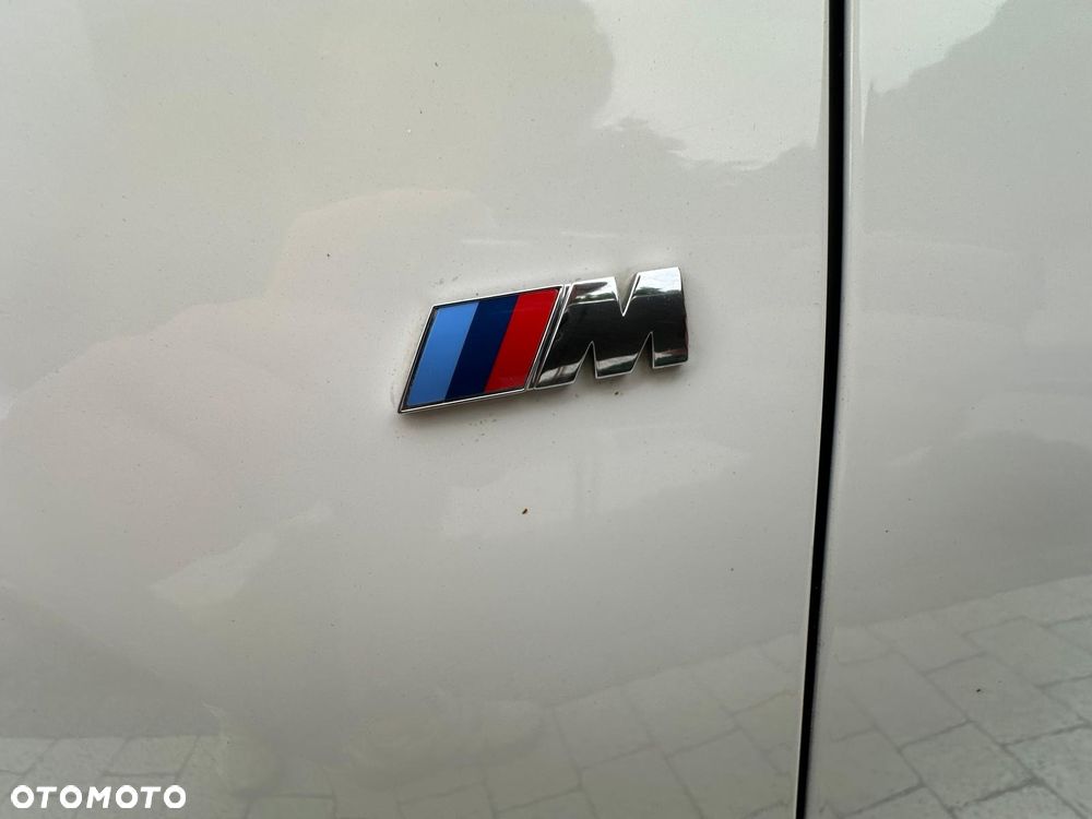 BMW X1 xDrive20d M Sport - 8