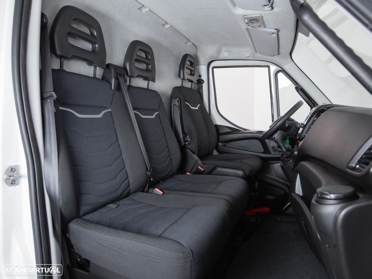 Iveco Daily 35S16V 4100 L4 c/IVA C/AUTOMATICA - 8