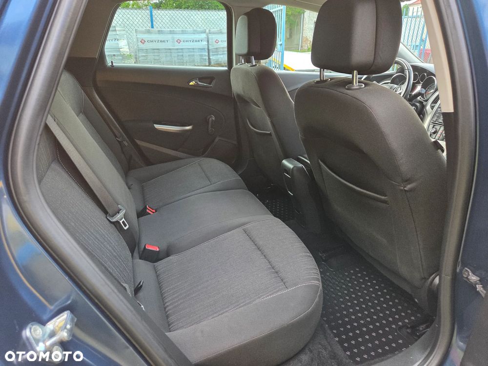 Opel Astra - 16