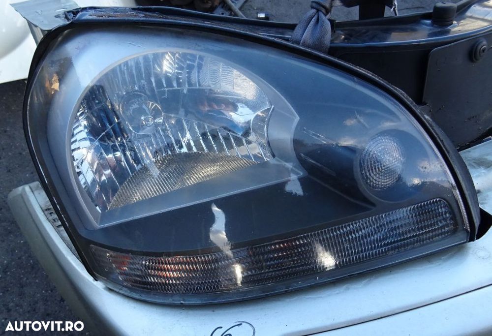 Fata completa Hyundai Tucson din 2006 volan pe stanga - 2