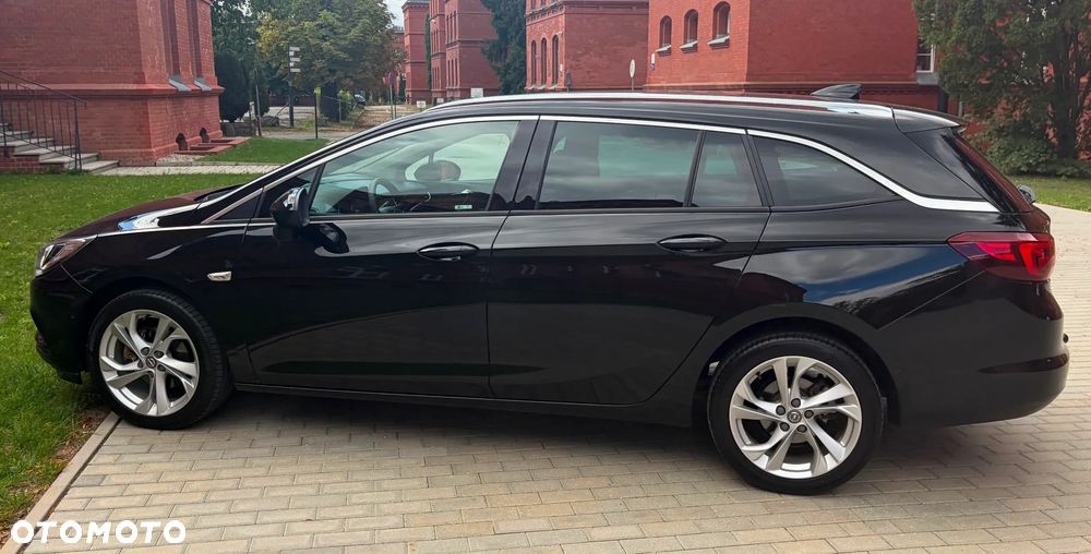 Opel Astra 1.6 CDTI Cosmo - 38