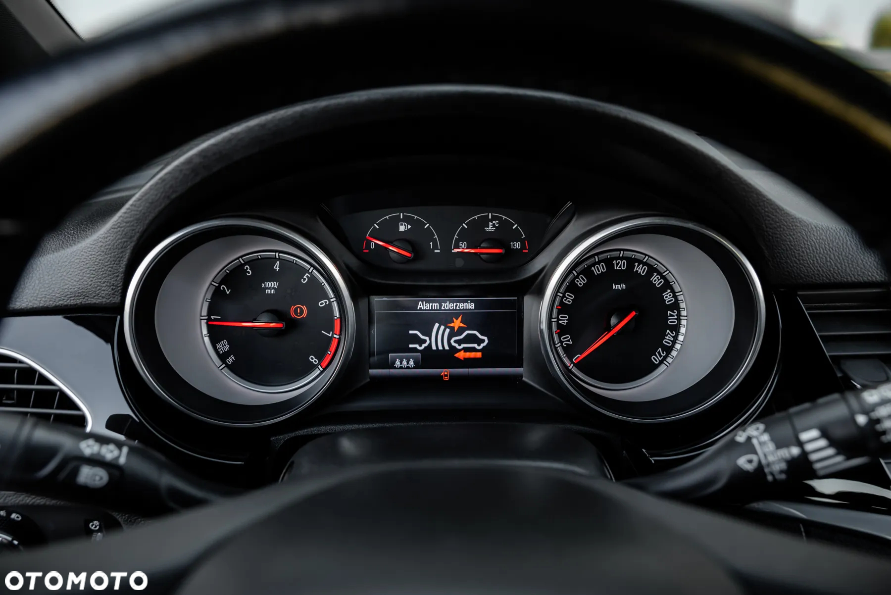 Opel Astra 1.4 Turbo Edition - 26