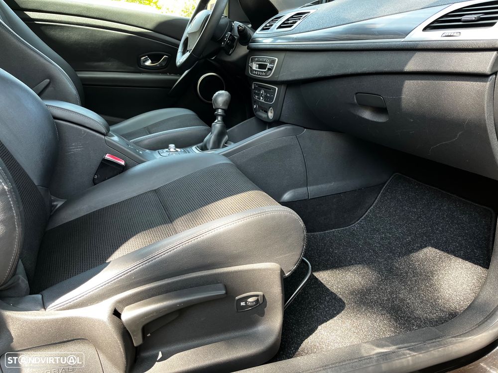 Renault Mégane Coupe TCe 130 Dynamique - 13