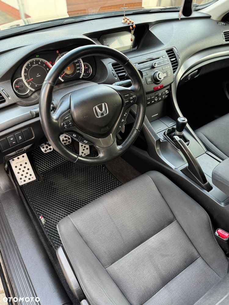 Honda Accord 2.0 Elegance - 28
