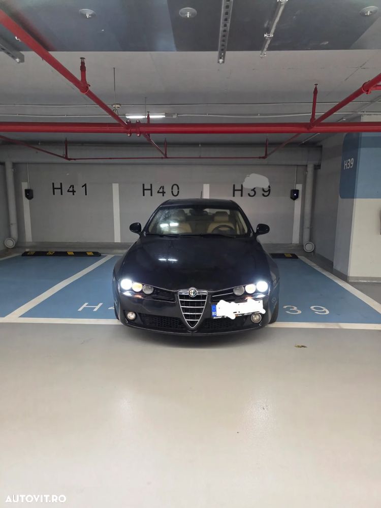 Alfa Romeo 159 - 2