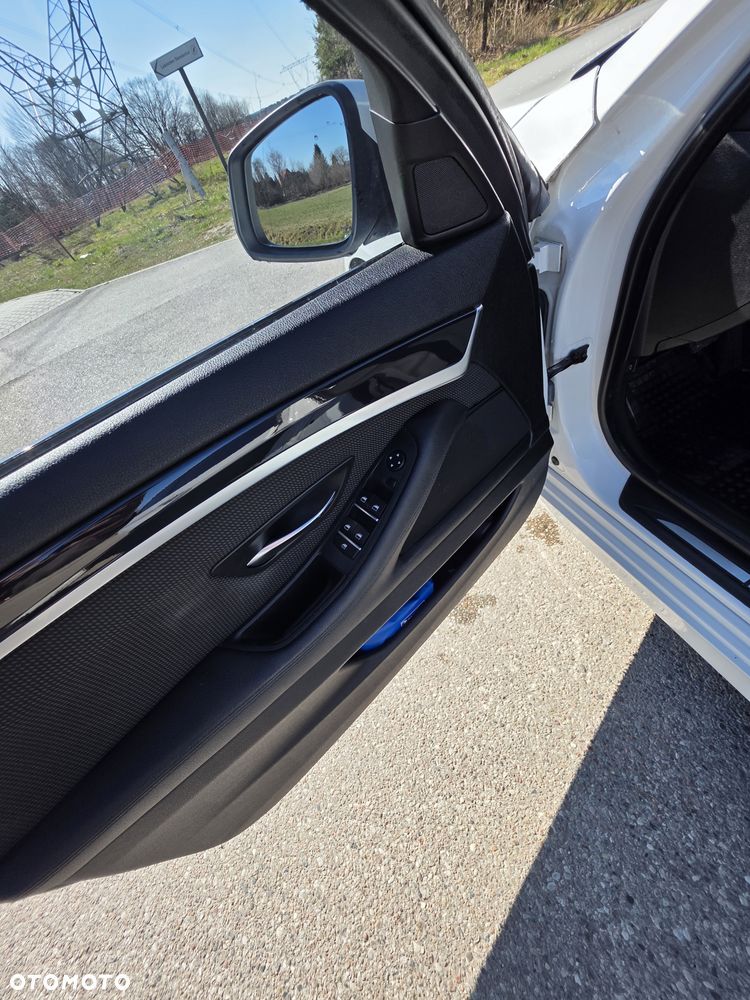 BMW Seria 5 520d - 18