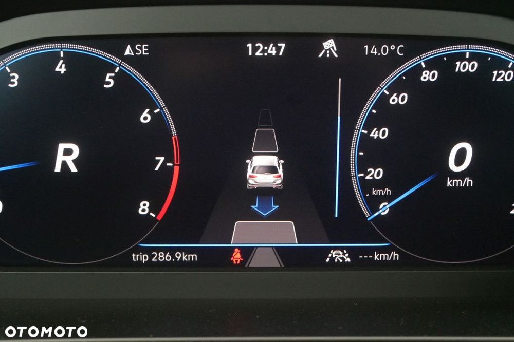 Volkswagen Passat Variant 2.0 TSI Elegance DSG - 26