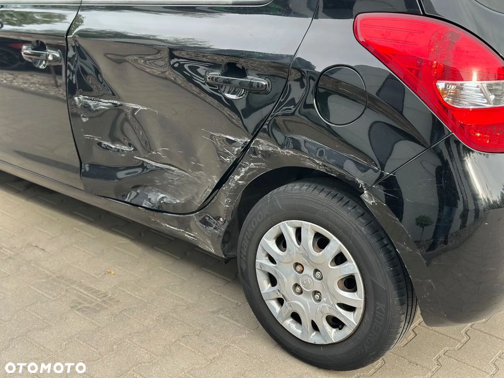 Hyundai i20 - 8