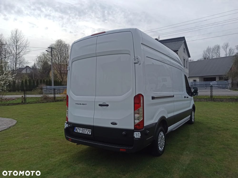 Ford Transit - 9