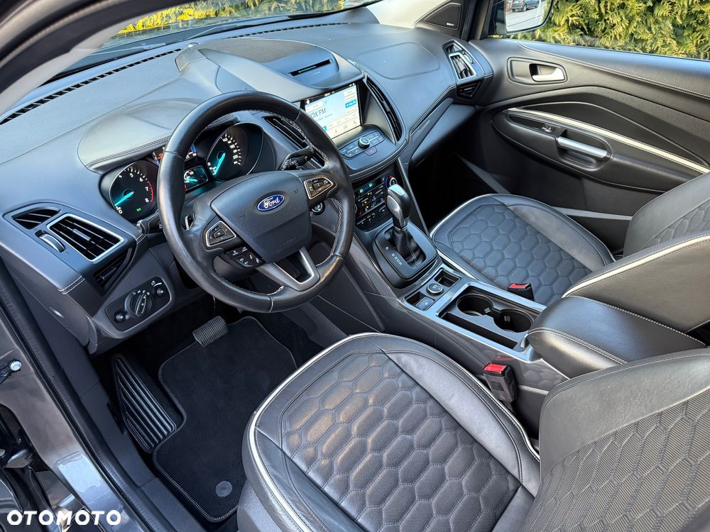 Ford Kuga 1.5 EcoBoost 4x4 Vignale - 24