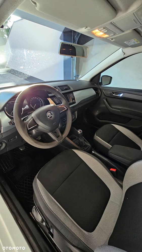 Skoda Fabia 1.2 TSI Ambition - 9