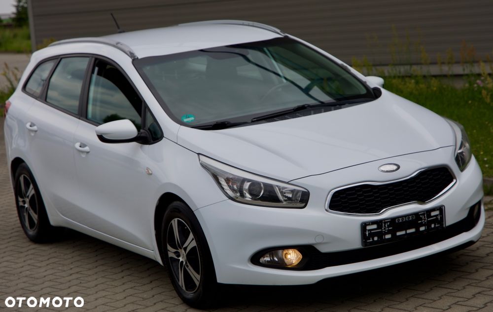 Kia Ceed 1.6 CRDi 128 Spirit - 15