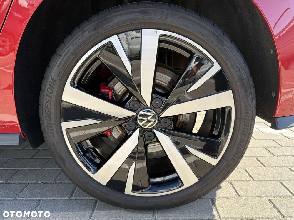 Volkswagen Golf - 19
