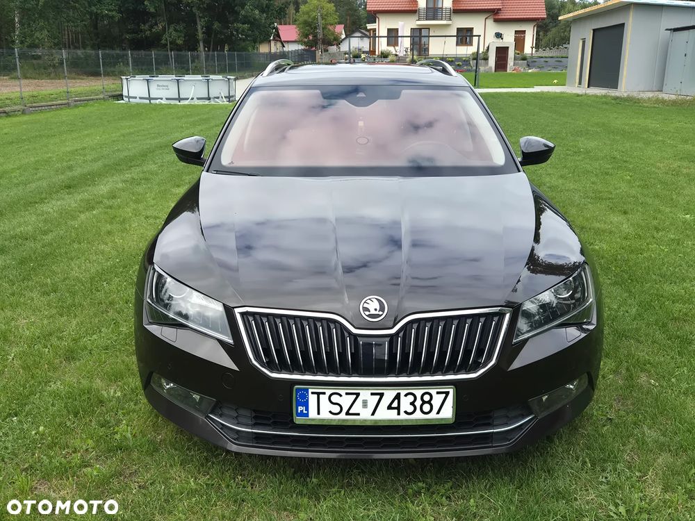 Skoda Superb 2018 photo 5
