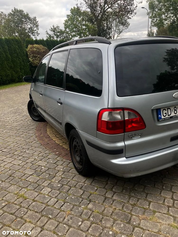 Ford Galaxy - 4