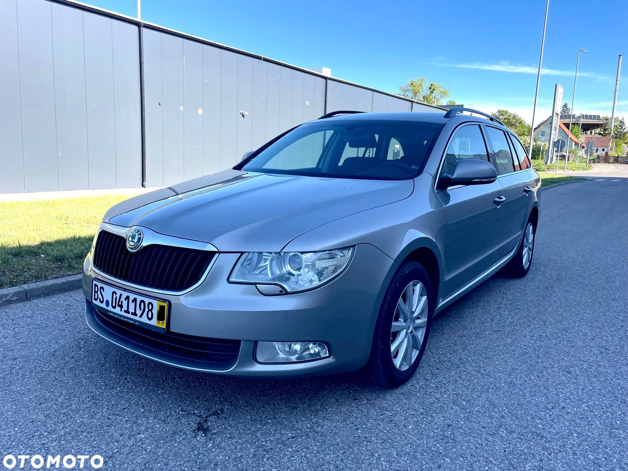 Skoda Superb 2.0 TDI Elegance - 1