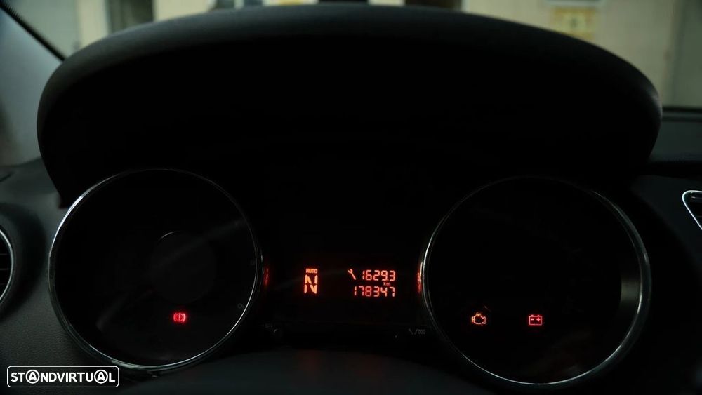 Peugeot 3008 - 14