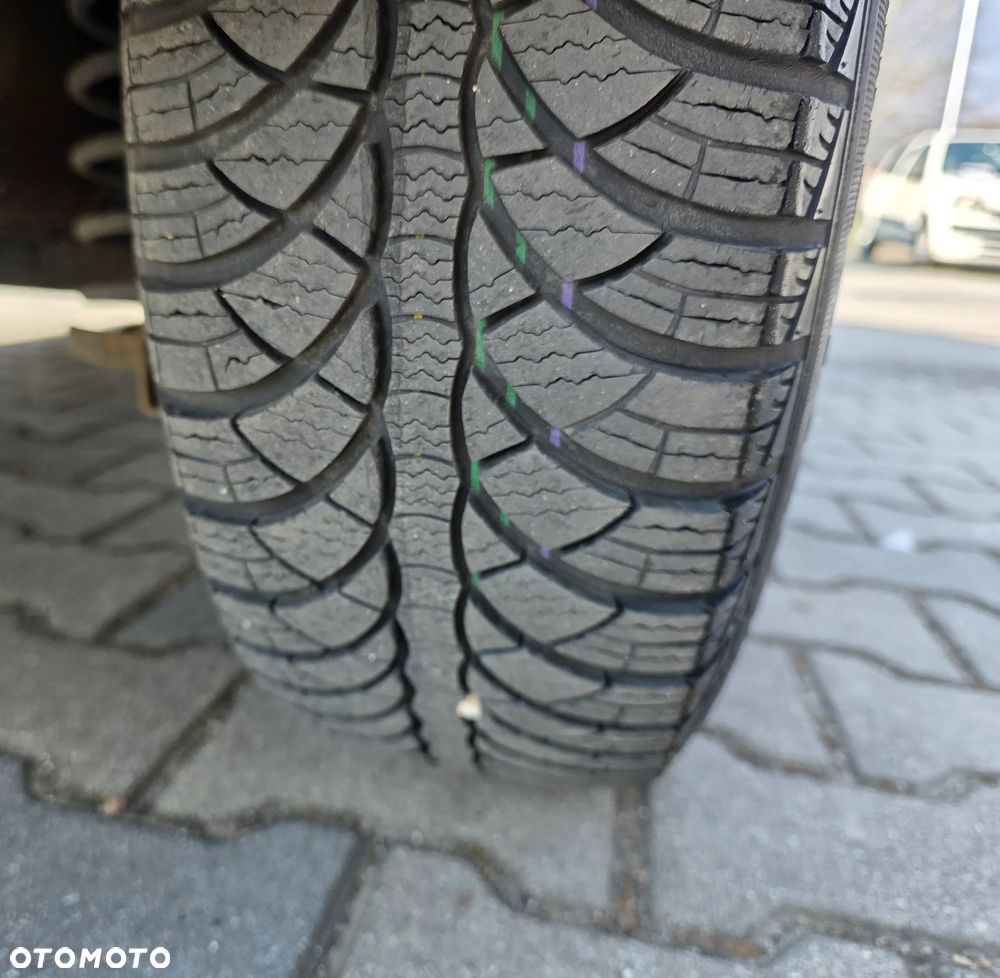 Ford Fiesta 1.4 - 9