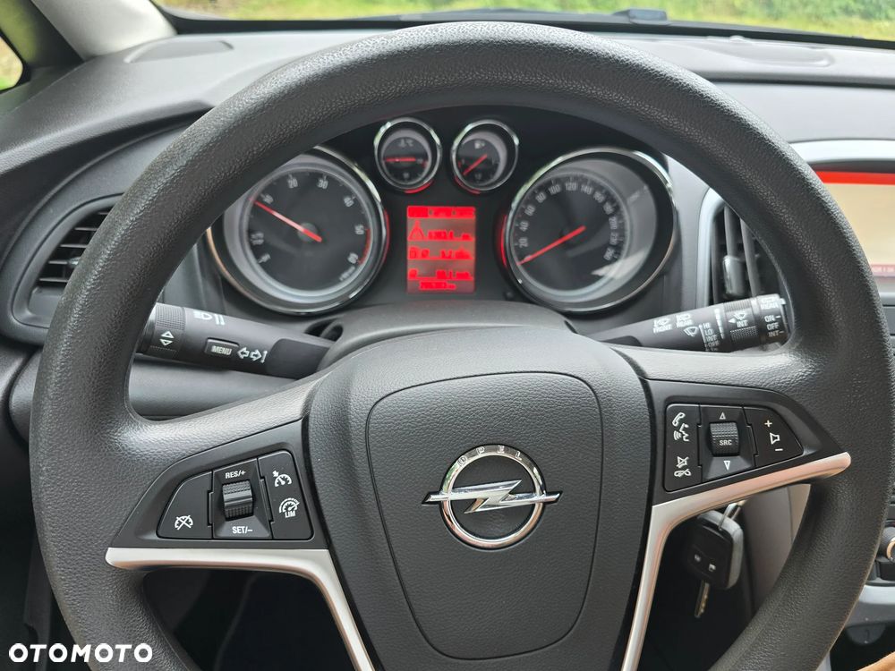 Opel Astra - 18