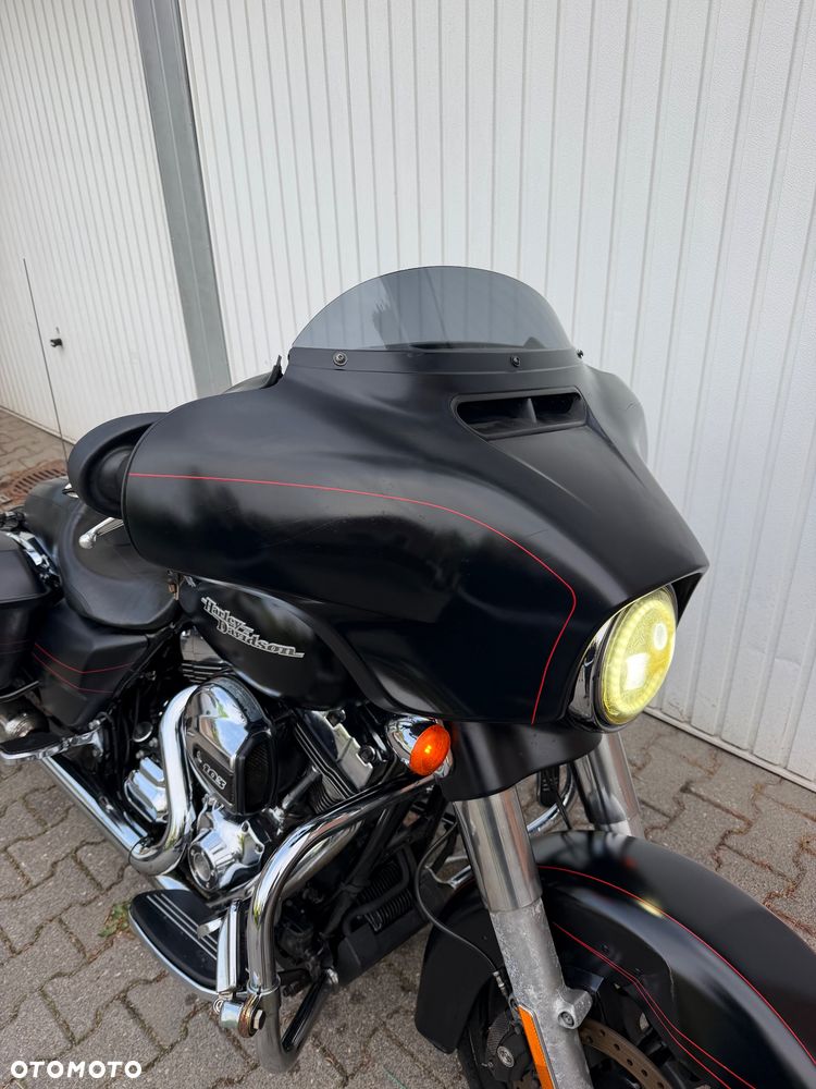 Harley-Davidson Touring Street Glide - 5
