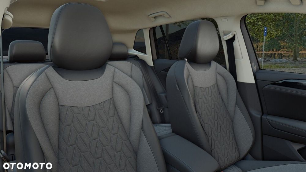 Volkswagen Tiguan - 10