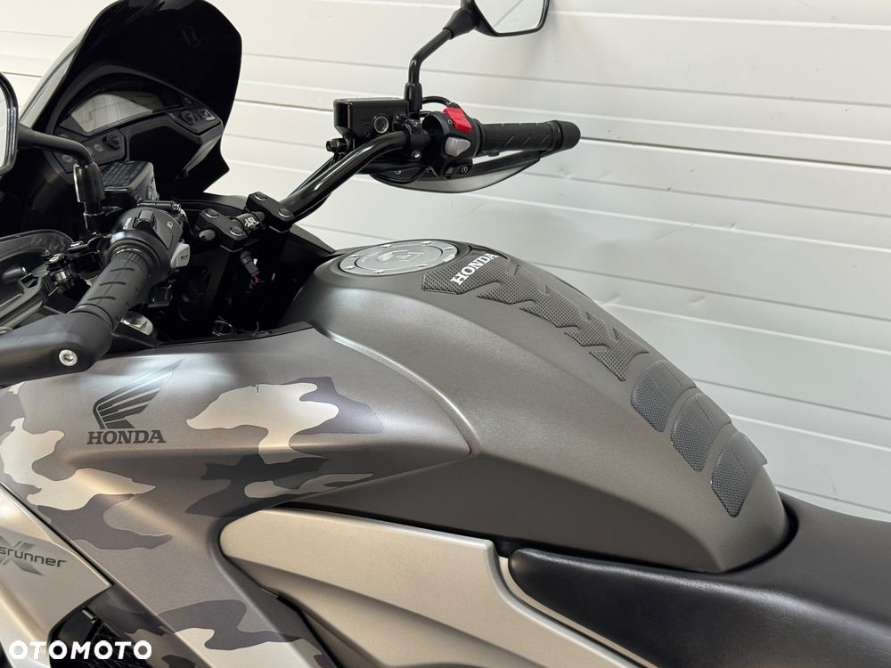 Honda VFR - 20