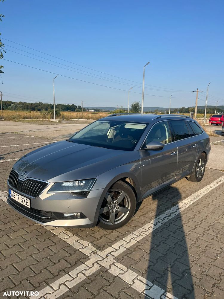 Skoda Superb 2.0 TDI DSG Style - 2