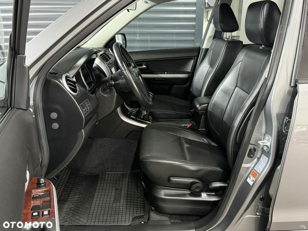 Suzuki Grand Vitara - 10