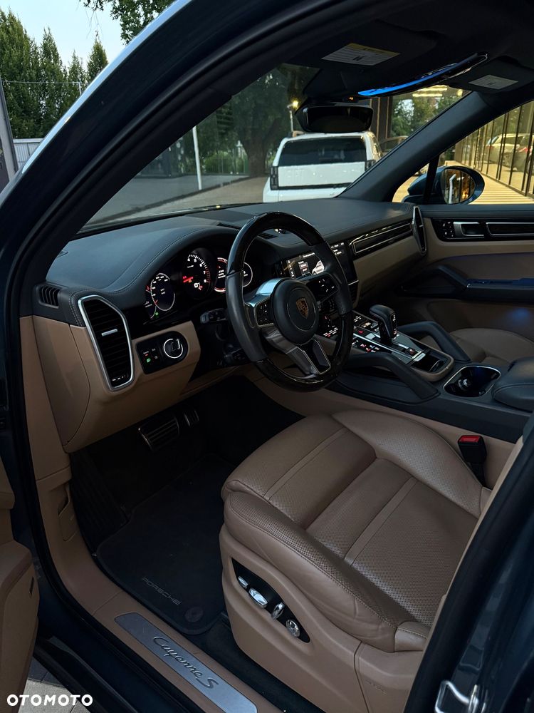 Porsche Cayenne S Tiptronic S - 15