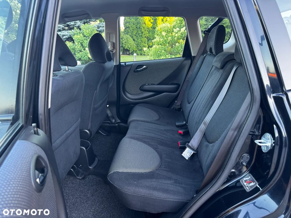Honda Jazz 1.4 CVT ES Sport - 28