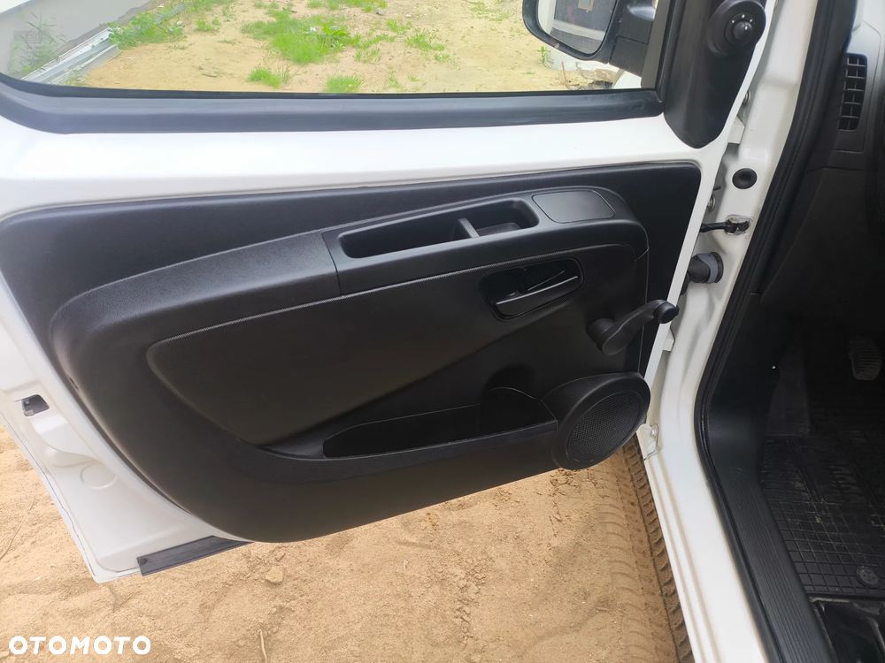 Fiat Fiorino Kombi Base - 9