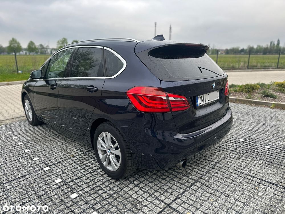 BMW Seria 2 218i - 2