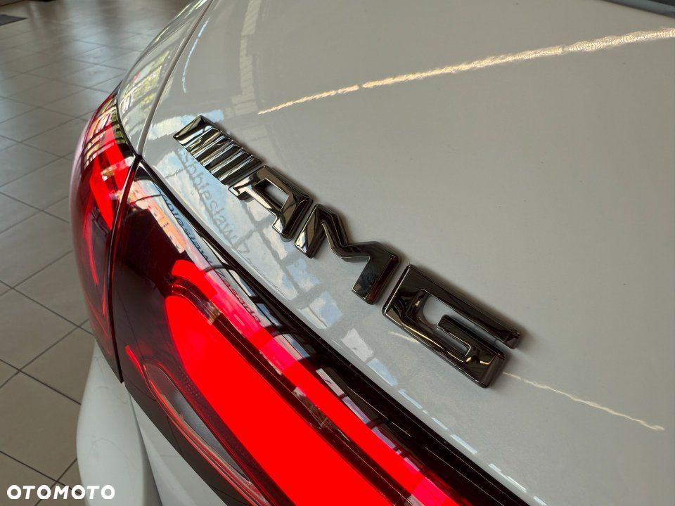 Mercedes-Benz GLC - 7