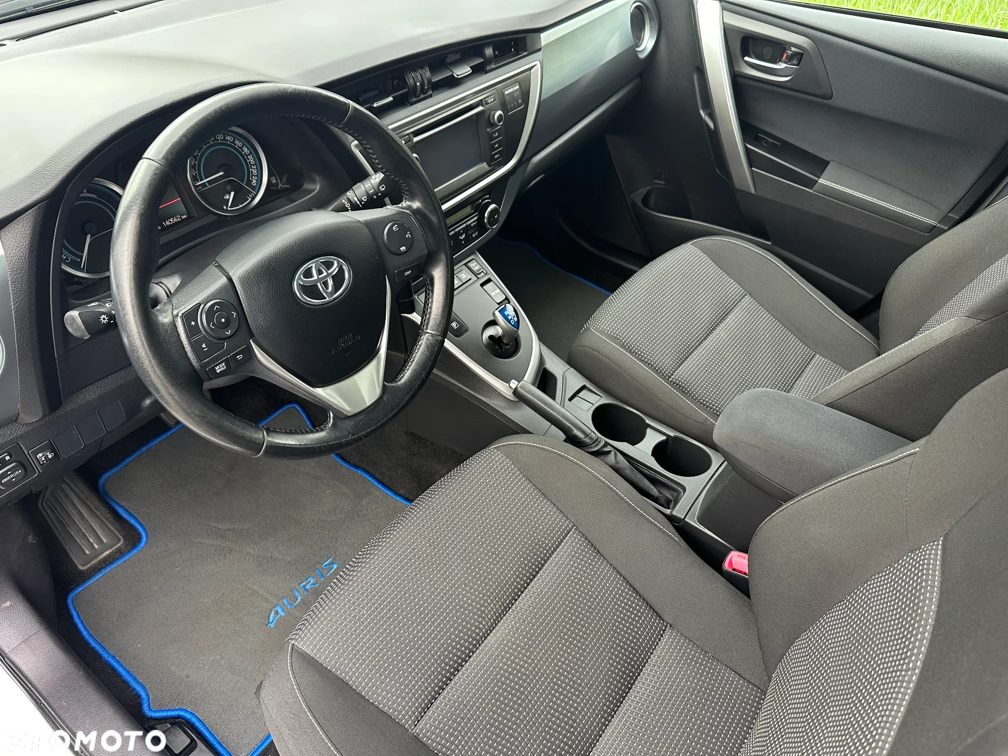 Toyota Auris 1.8 VVT-i Hybrid Automatik Touring Sports Executive - 28