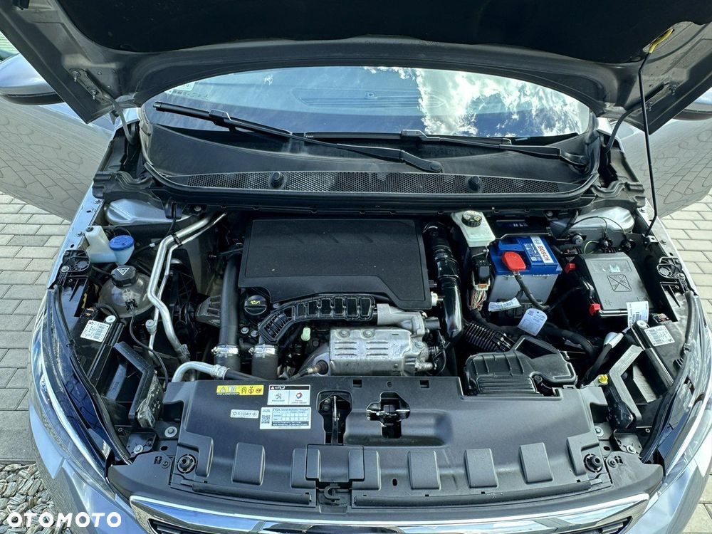 Peugeot 308 1.2 PureTech Allure S&S - 35