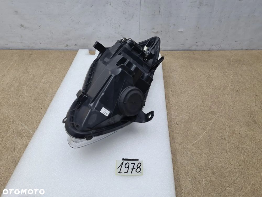 Toyota Corolla E12 04-07r 8117002380 reflektor lampa przednia przód Valeo - 6