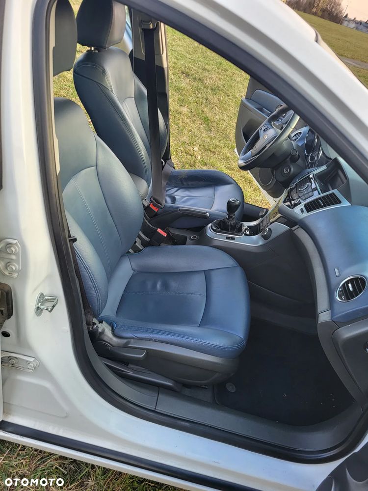 Chevrolet Cruze 1.8 LT - 11