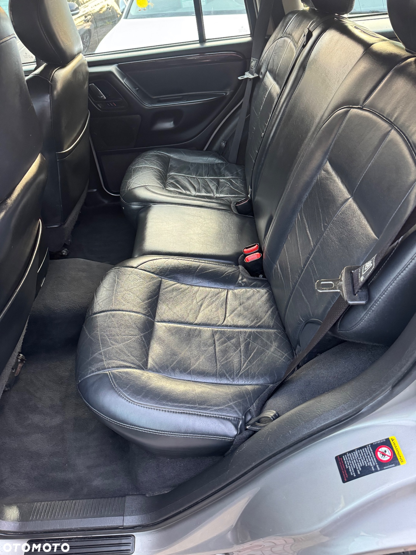 Jeep Grand Cherokee - 14
