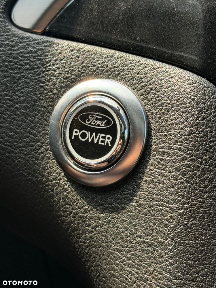 Ford S-Max 2.0 TDCi DPF Titanium X - 15