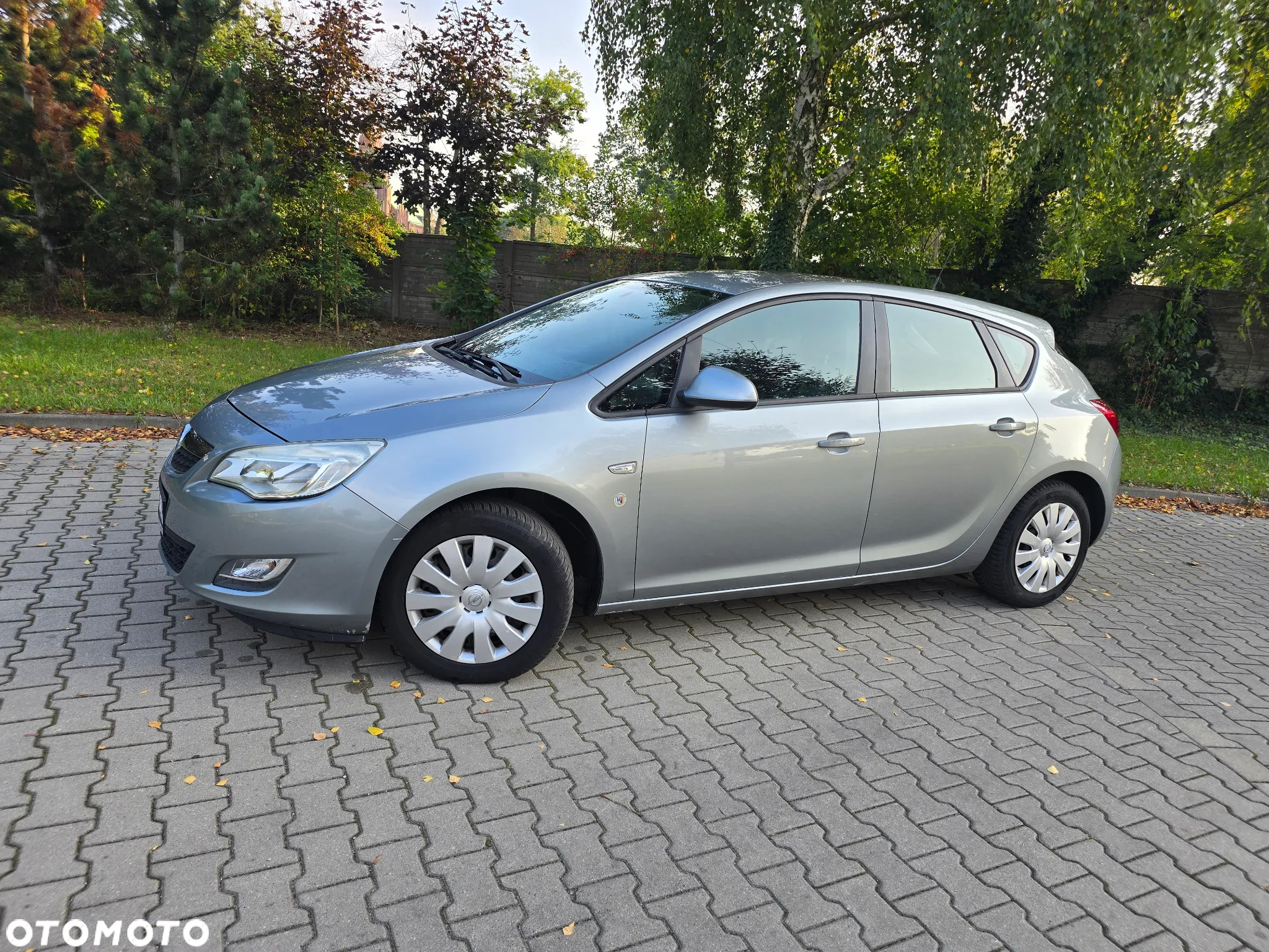 Opel Astra 1.4 EcoFLEX 150 Jahre - 3