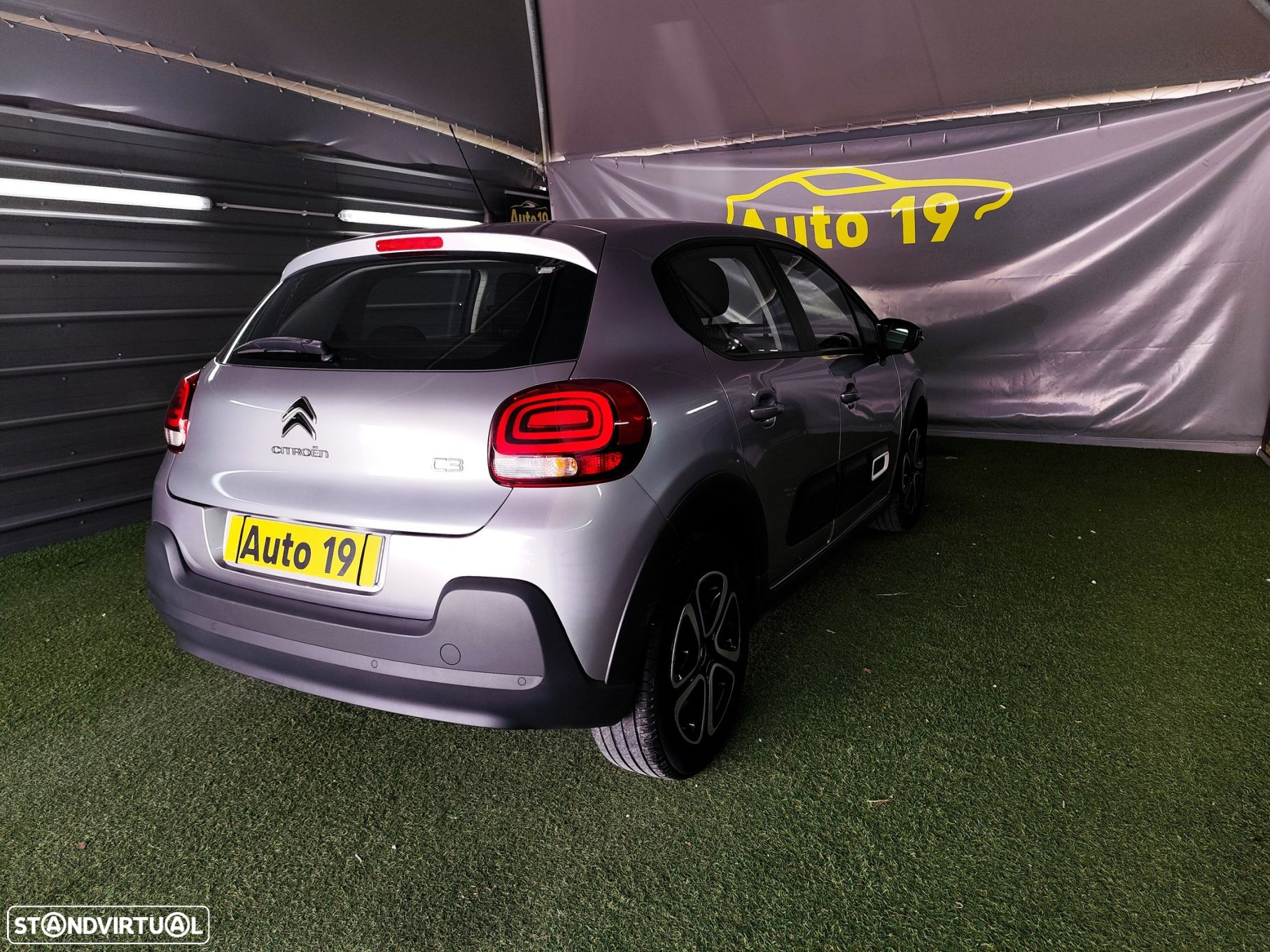 Citroën C3 Pure Tech S&S Shine - 8
