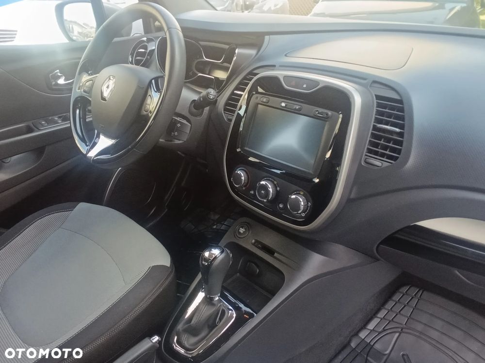 Renault Captur 1.2 TCe Zen EDC - 10