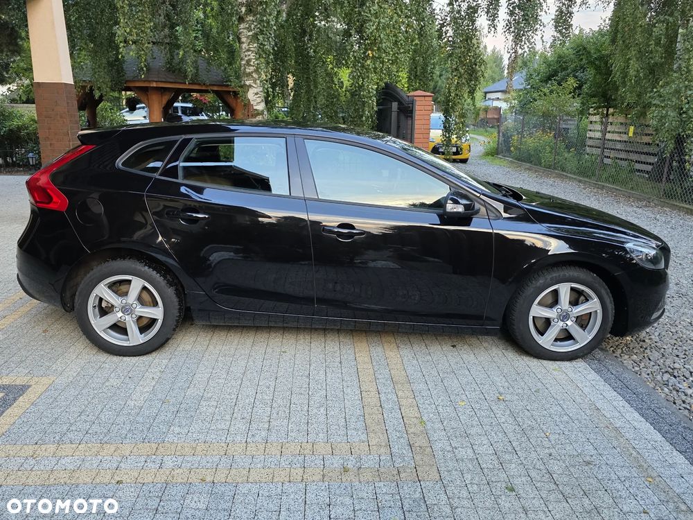 Volvo V40 - 8