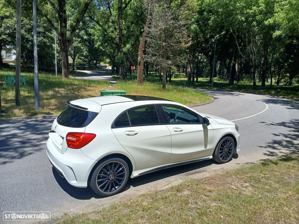 Mercedes-Benz A 180 CDI (BlueEFFICIENCY) 7G-DCT AMG Sport - 15