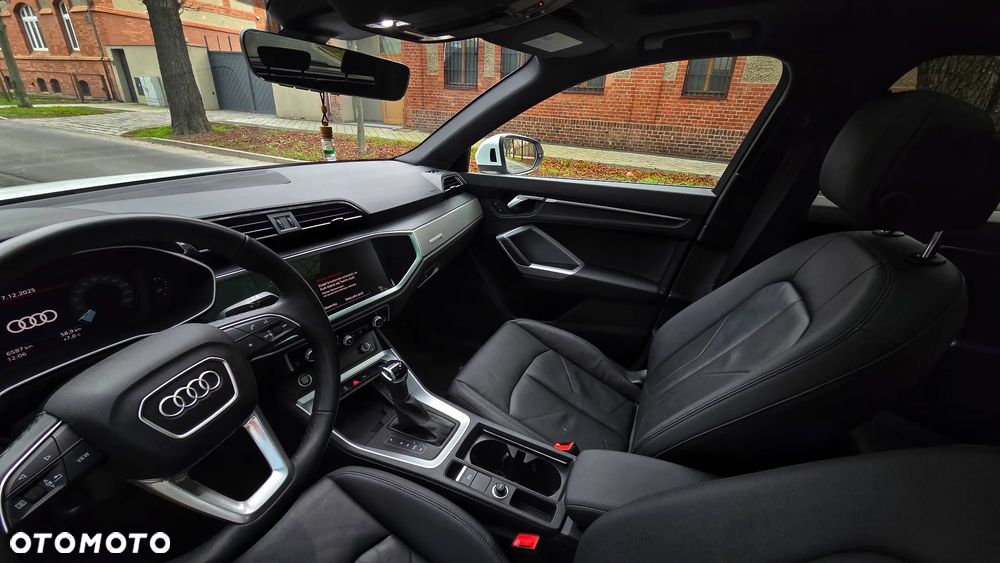 Audi Q3 45 TFSI Quattro S Line S tronic - 23