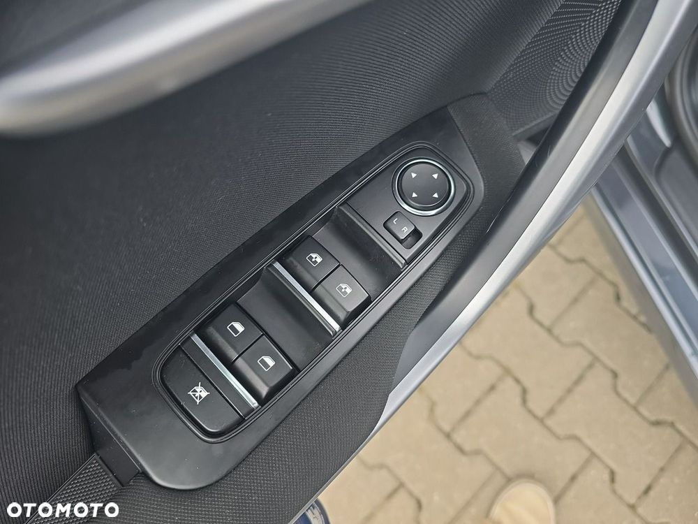 Kia Ceed - 19