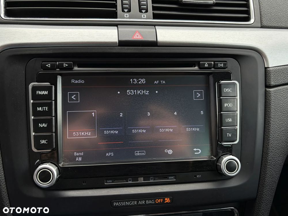 Skoda Superb 2.0 TDI Ambition DSG - 27